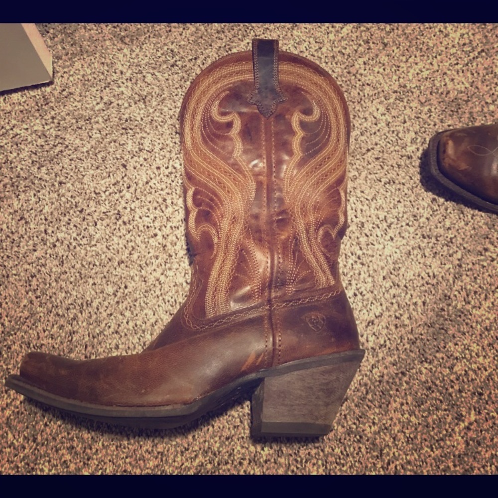 Women's Ariat Cowboy boots